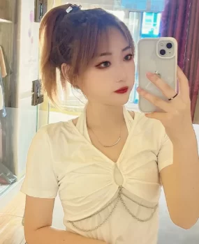 外来的妹子操到爽喷水