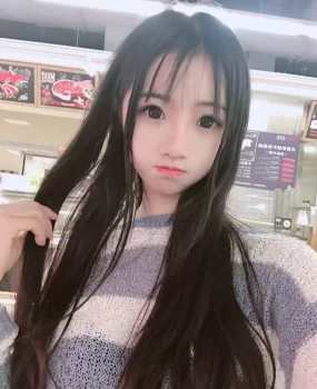 开发了一个漂亮的兼职小妹，水多，粉嫩，活好，强力推荐
