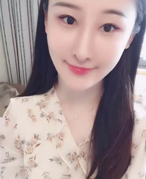 福州性感小嘴唇 大胸器粉嫩B 风骚至极满足到爆