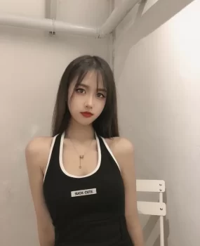 唐山极品御姐控，丰满身材，难以驾驭